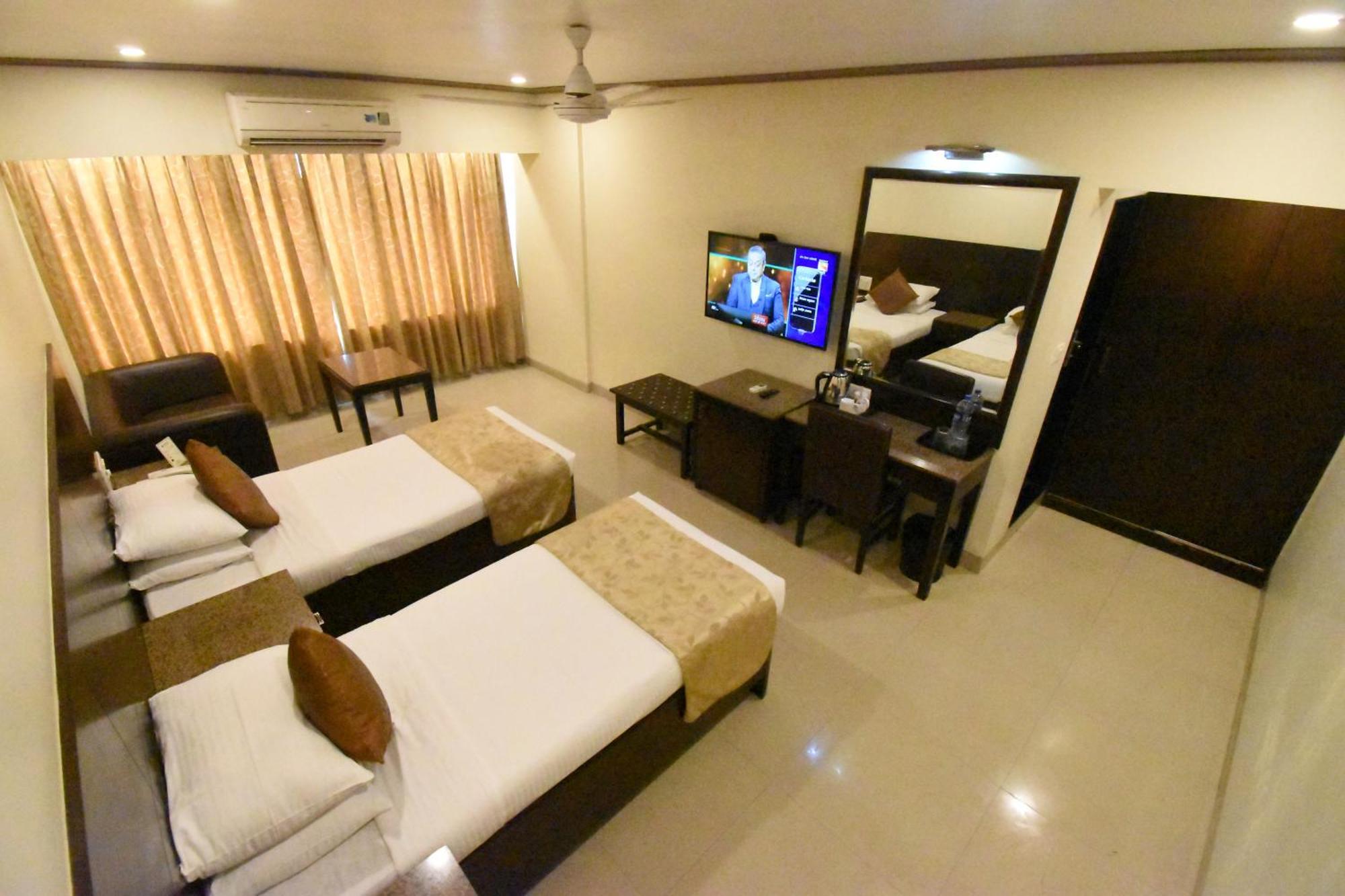 Kings International Juhu Hotel Bombay Eksteriør billede