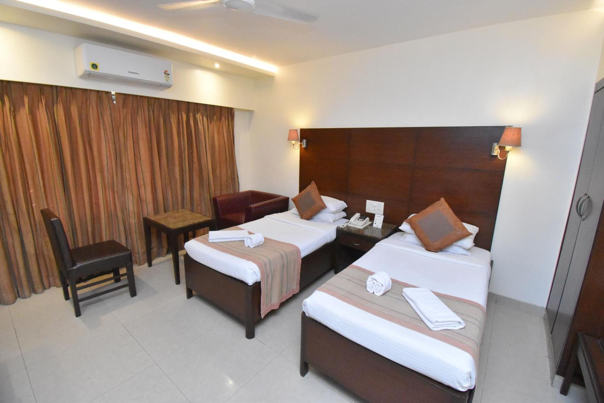 Kings International Juhu Hotel Bombay Eksteriør billede